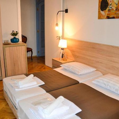 Piccolo Casa Apartment Tbilisi Esterno foto